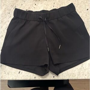 Lululemon on the fly short